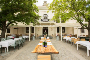 Гостиница MÖRWALD Hotel Schloss Grafenegg  Графенег